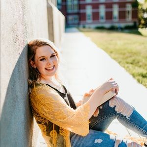 Meet your Posher, Suzanne